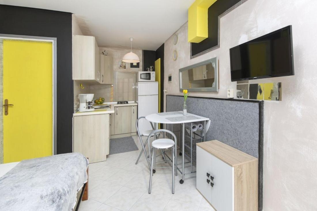 Apartments With Wifi Rabac, Labin - 17261 المظهر الخارجي الصورة